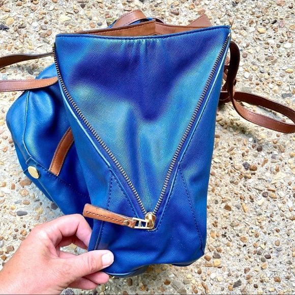 FOSSIL Ava Shopper Blue Shoulder Zipper Tote - Picture 12 of 14